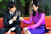 映画「セカンドバージン」 長谷川博己さん 鈴木京香さん